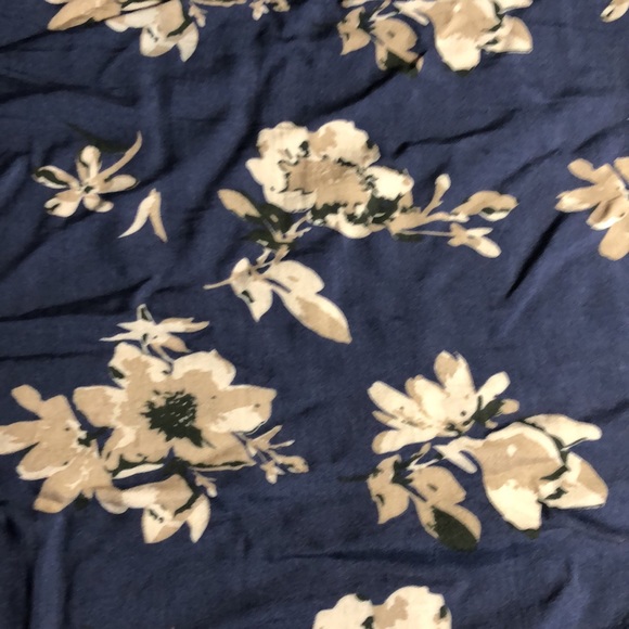 David and Young tassel floral kimono! OSFM - Picture 8 of 10